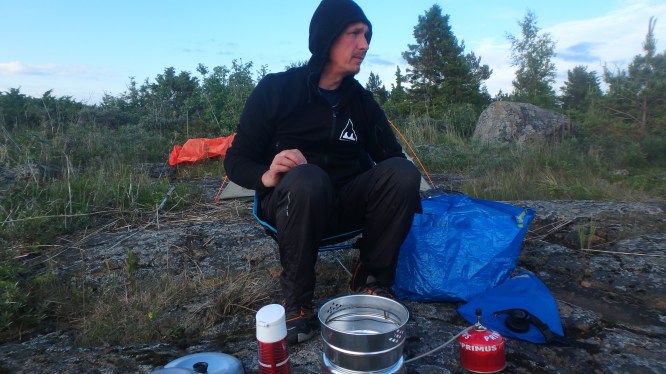 Paikkaan kuin paikkaa jakkara sopii.